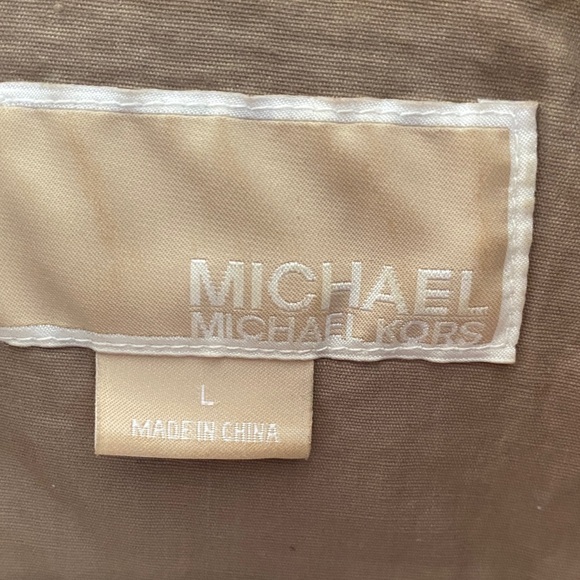 Michael Kors Beige Fabric Rain Jacket!! Women’s size Large - Picture 1 of 5